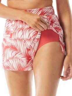 Coco Contours Reflect Swim Short - Feather Palm 7 Coco Contours Reflect Swim Short - Feather Palm -Beach Fit Fashion T52094 613 alt02 R